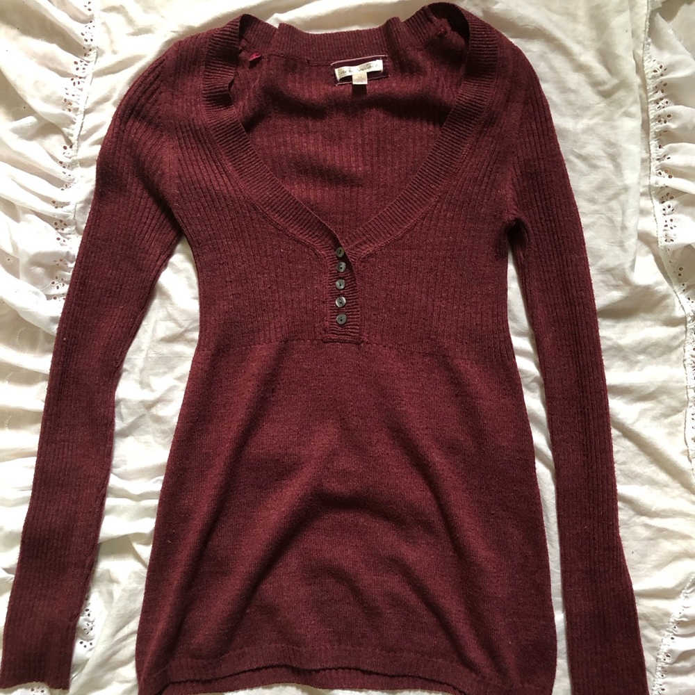 Aeropostale Burgundy Ribbed V-Neck babydoll top